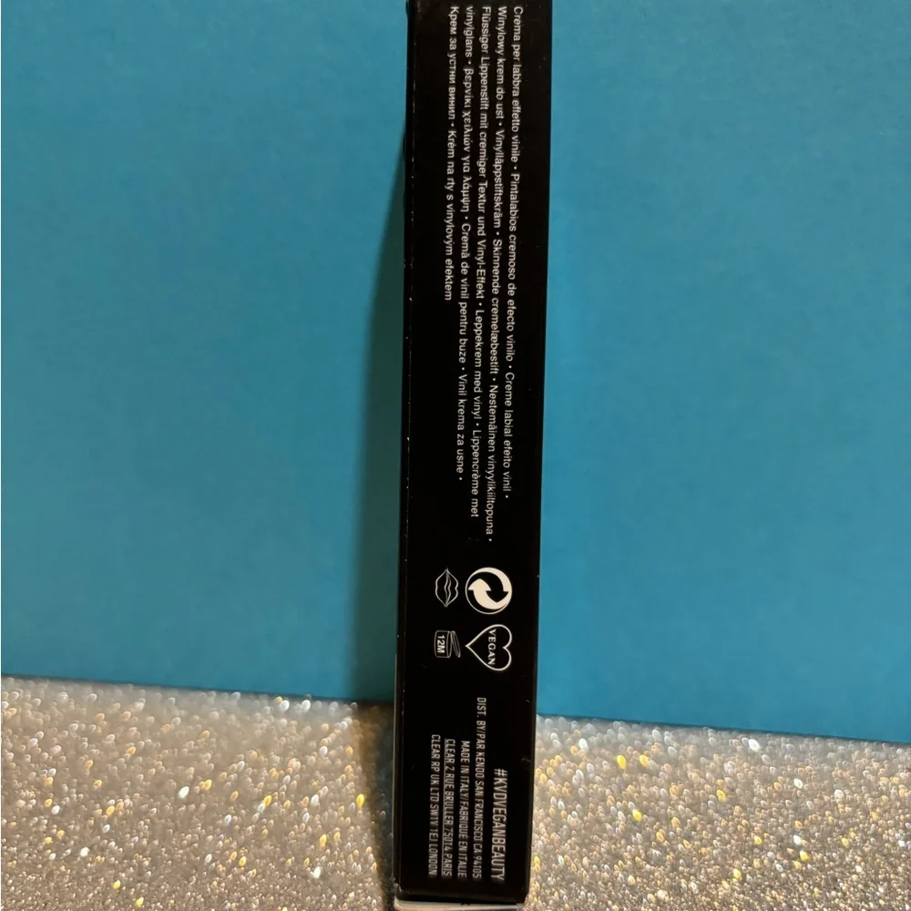 BNIB! Kat Von D XO Vinyl Lip Cream in Hollyhock 70 🌹 - Picture 6 of 8